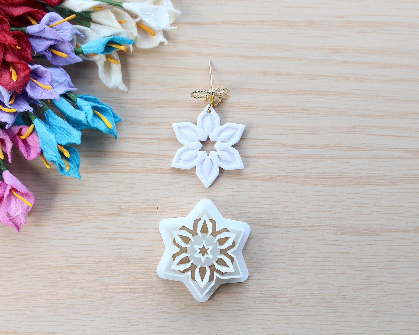 Snowflake Cutter