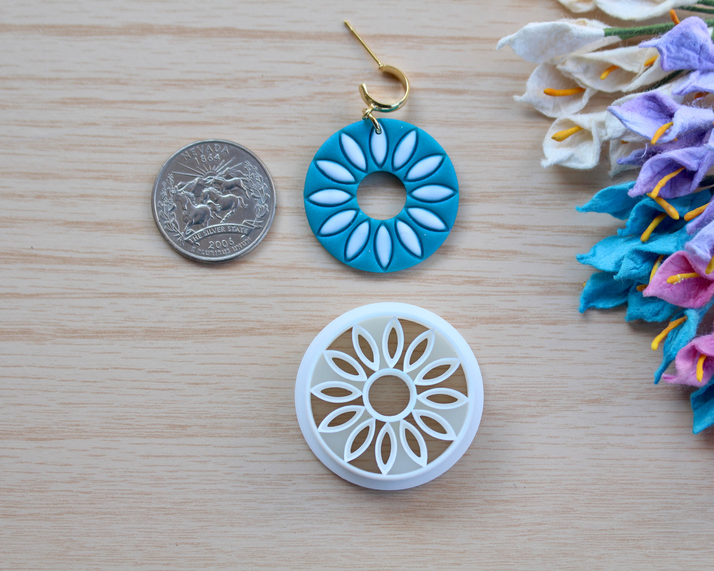 Daisy Burst Circle Cutter