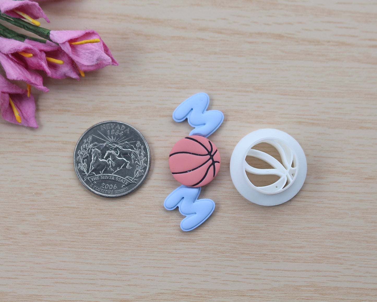 “MOM” Text Cutter Set