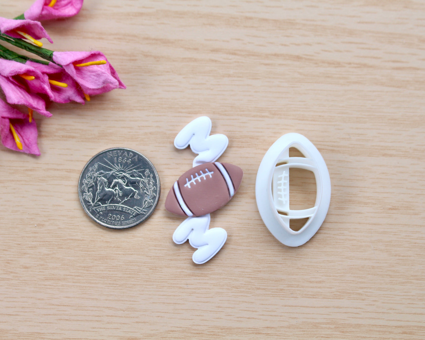 “MOM” Text Cutter Set