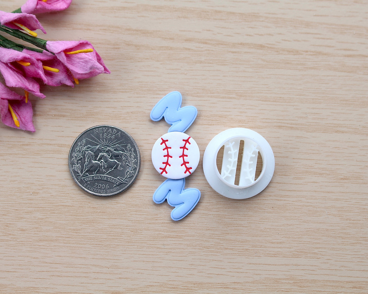“MOM” Text Cutter Set