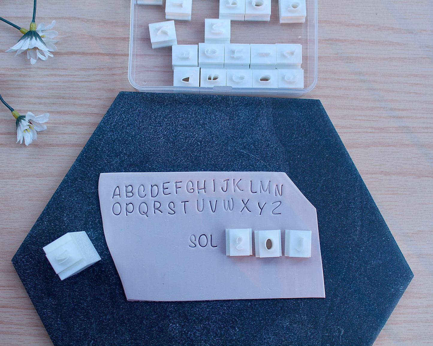 Stackable Name Sign Cutter Set