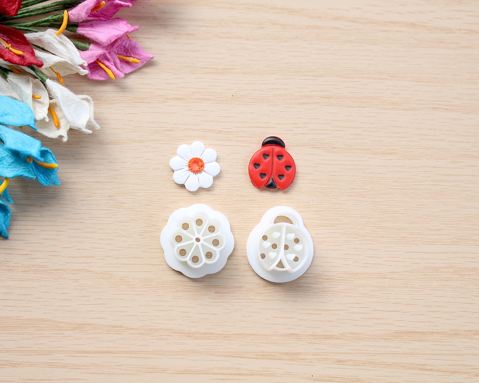 Little Ladybug and Daisy Cutter Set