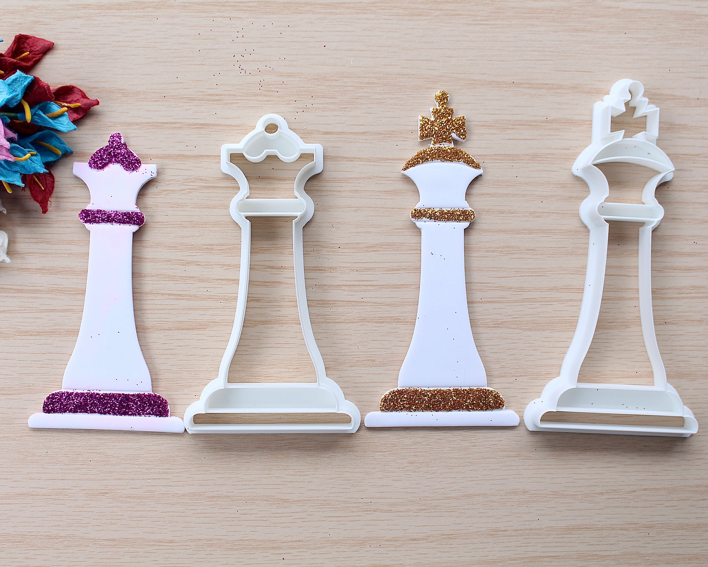 King and Queen Chess Piece Ornament/Bookmark Cutter