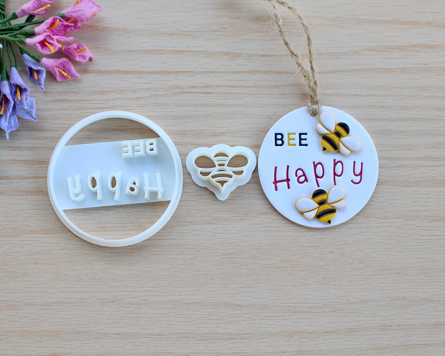 Bee Happy Ornament Cutter Set
