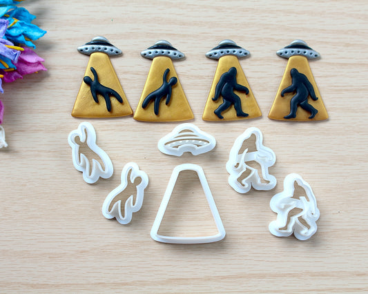 Alien Abduction | Bigfoot Sasquatch Cutter Set