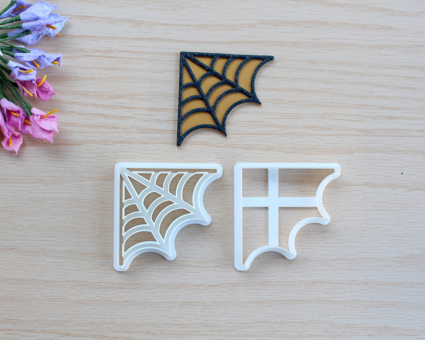 Spider Web Corner Bookmark Cutter Set