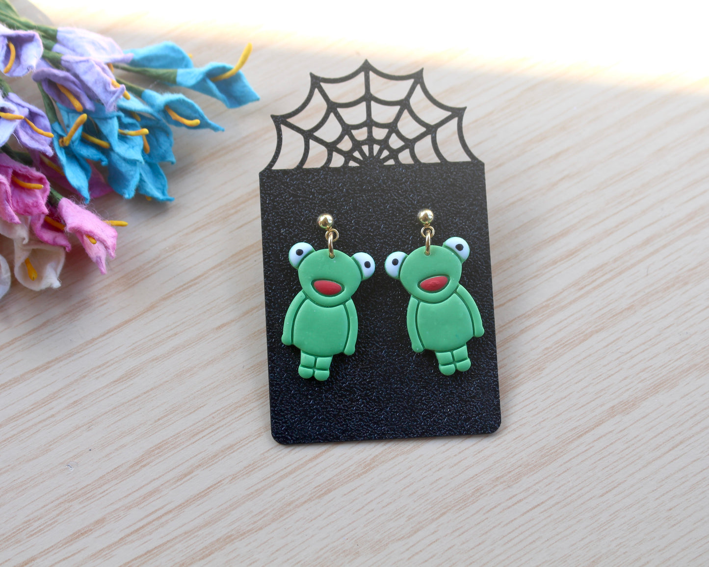 Hanging Frog Cutter