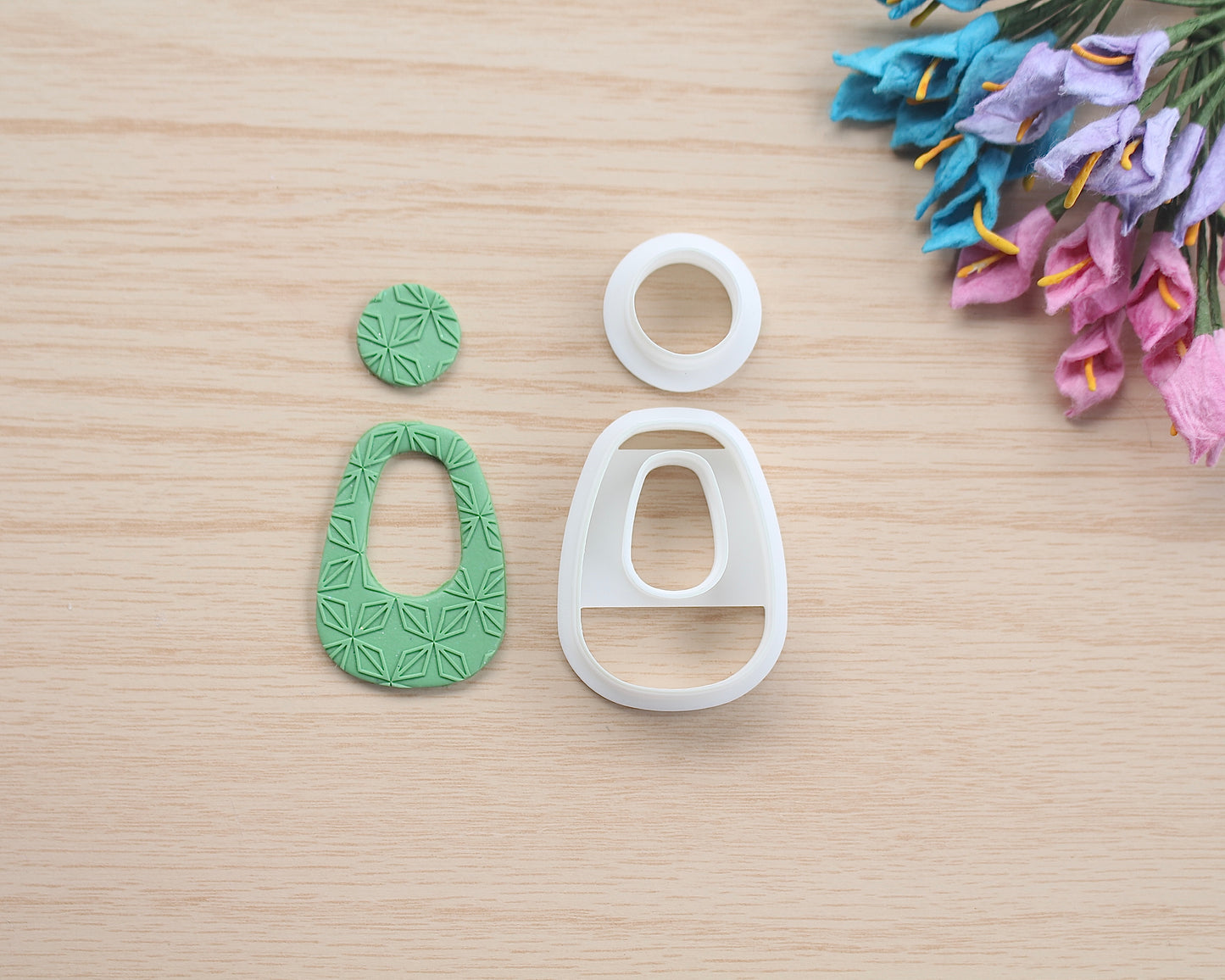 Lizzy Dangle Cutter Set