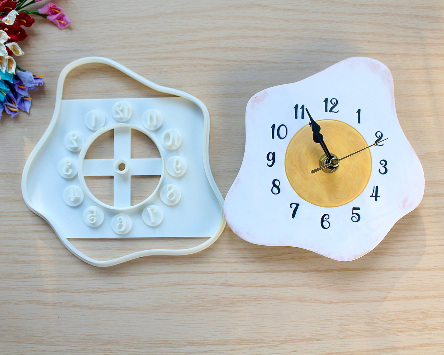 Fried Egg Clock Cutter
