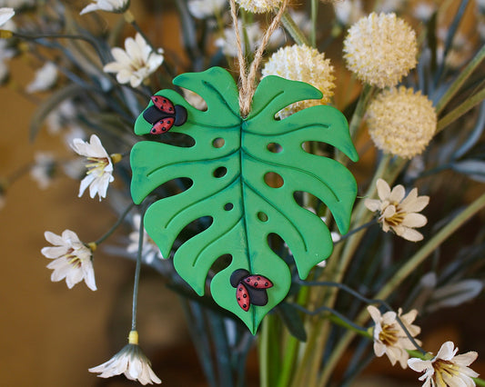Monstera leaf ornament cutter