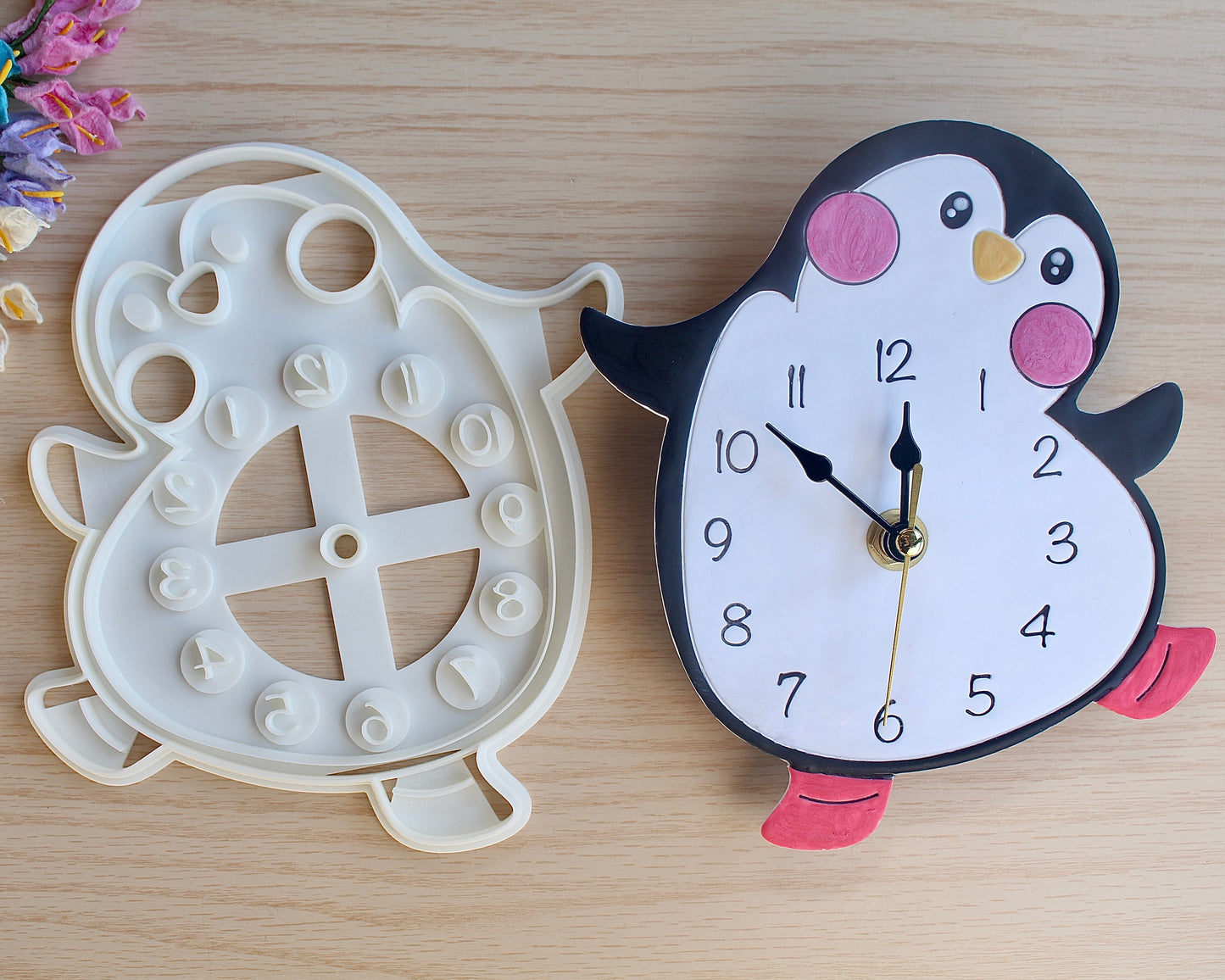 Penguin Clock Cutter