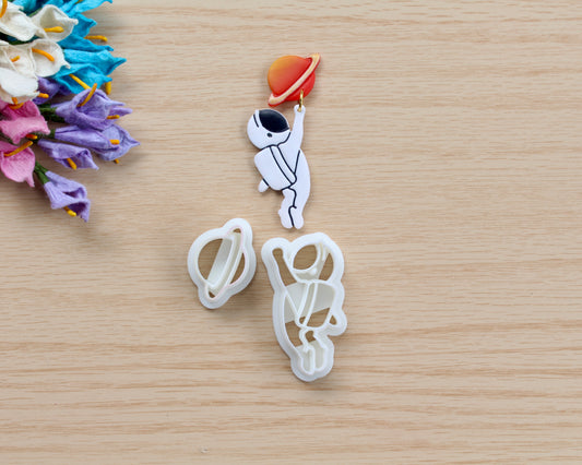 Astronaut and Planet Cutter Set