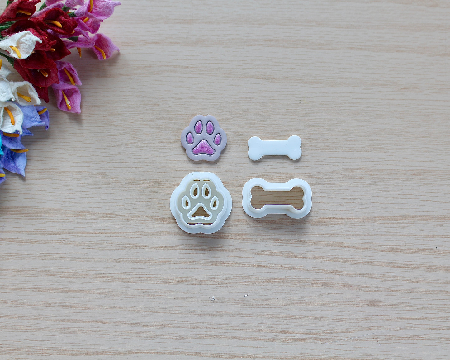 Tic-tac-toe Paw and Bone Cutter