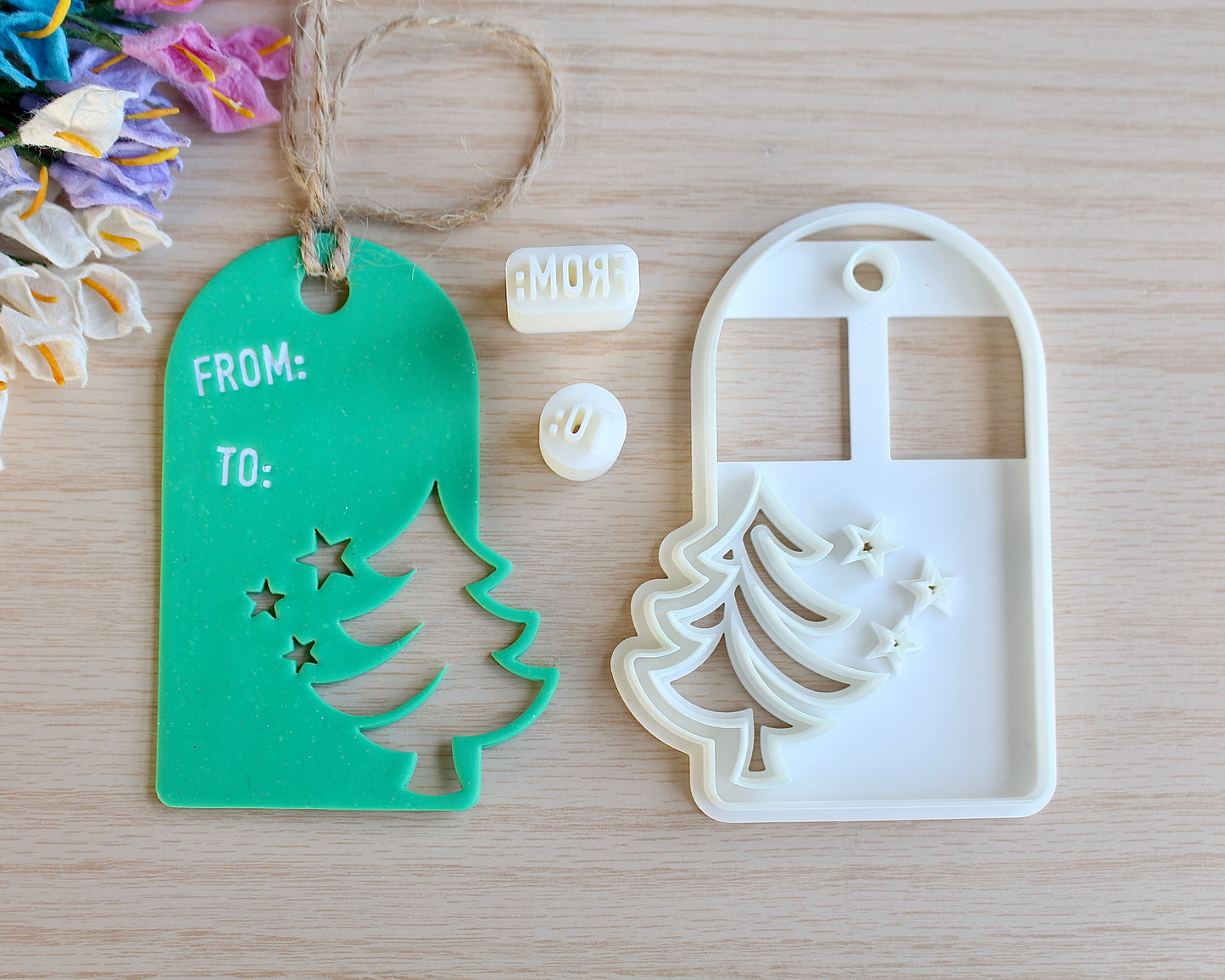 Christmas Tree Gift Tag Cutter